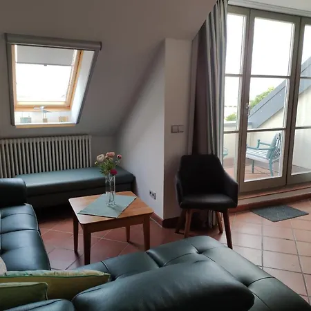 Wasserblick Mit Balkon Dewichow