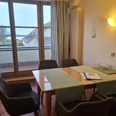 Wasserblick Mit Balkon Dewichow