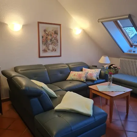 Daire Wasserblick Mit Balkon