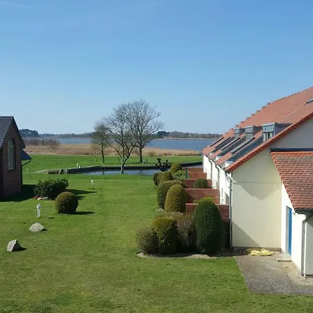 Daire Wasserblick Mit Balkon Dewichow