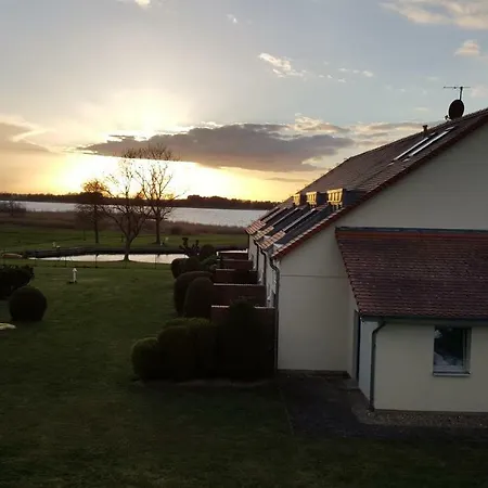 Daire Wasserblick Mit Balkon